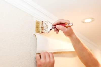 Pose de papier peint à Tronchoy — revêtements muraux et toiles de verre